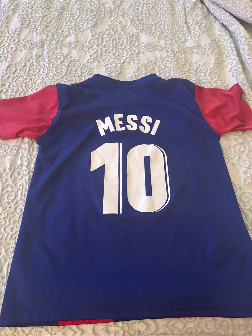 FC Barcelona, Messi #10 Kids Soccer Jersey (10-12 yrs old)